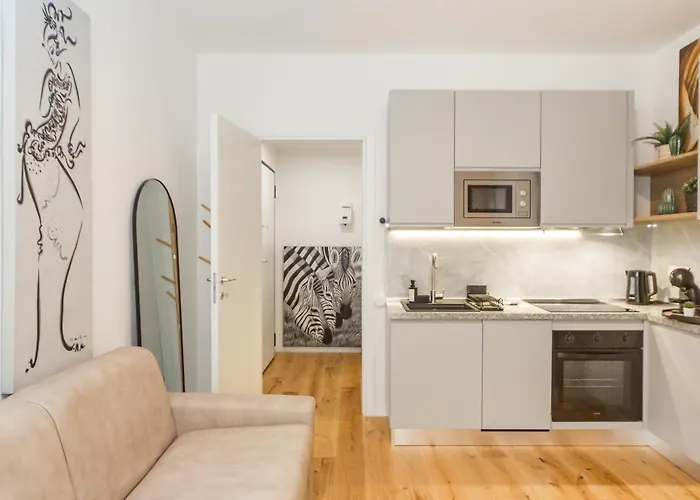 公寓 Regina24 Luxury - Elegante A Porta Venezia, 5 Min Dalla Metro