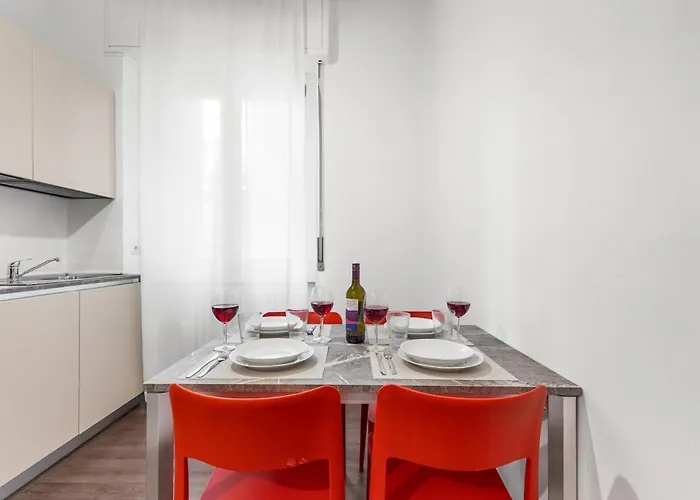 Canal Beat Duomo 20 Min Navigli Wifi Милан