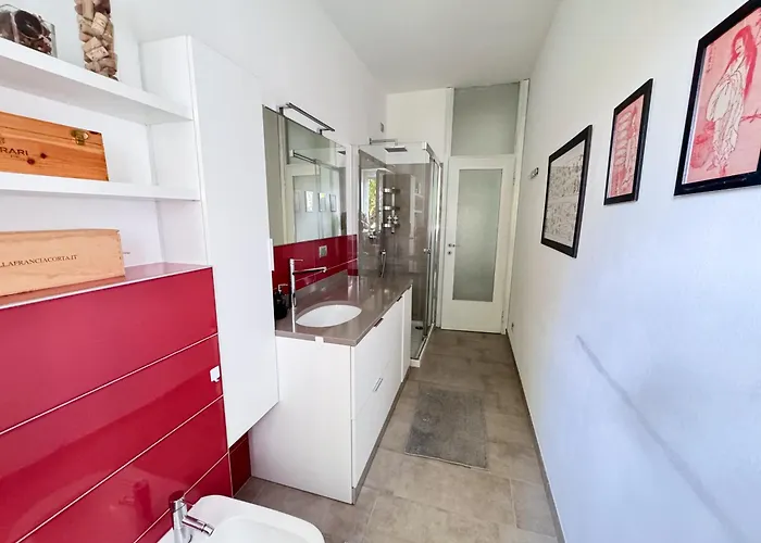 Monte Cristallo - Isola And Station Apartment