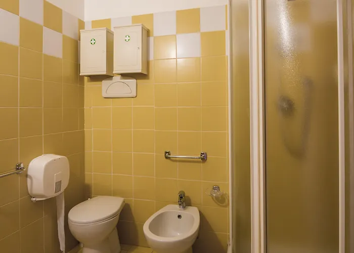 La Cordata - Zumbini 6 3* ميلان