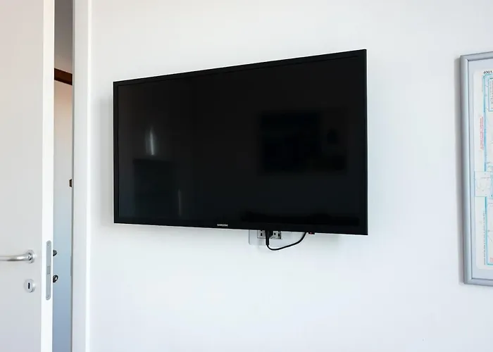 Nest Terrace Next To Frattini Metro Stop *