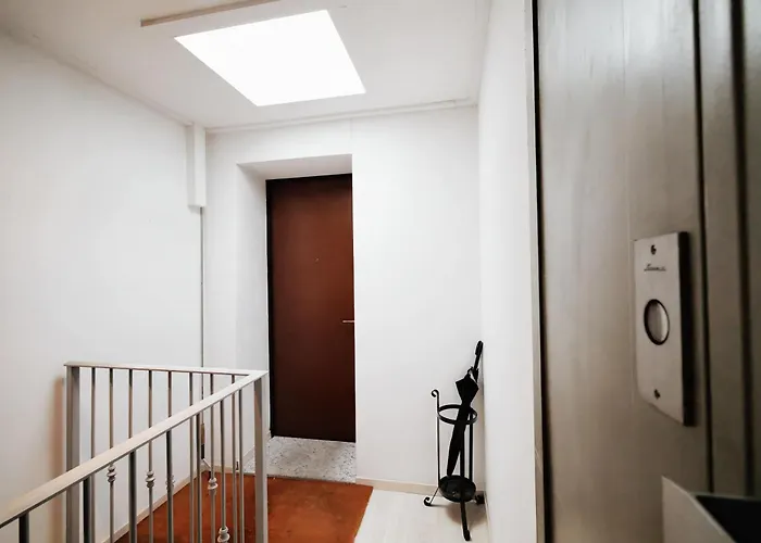 Bright Flat In The Heart Of Porta Venezia