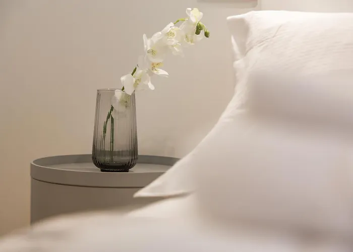 Regina24 Luxury - Elegante A Porta Venezia, 5 Min Dalla Metro