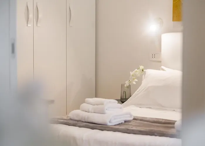 Regina24 Luxury - Elegante A Porta Venezia, 5 Min Dalla Metro 公寓