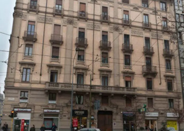 Meneghino Lägenhetshotell