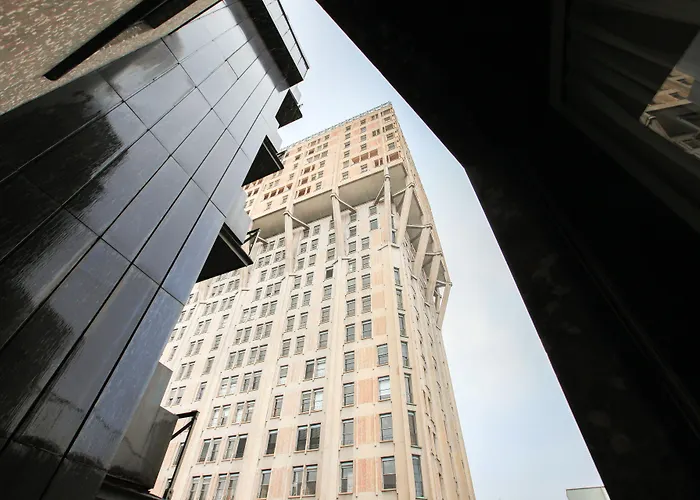 Vip's Hotel *