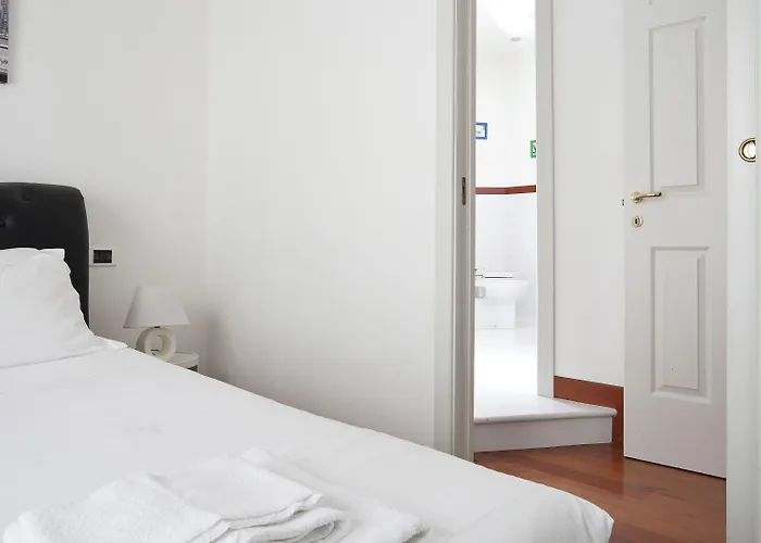 Italianway Easy - Dogana 3 * Mediolan