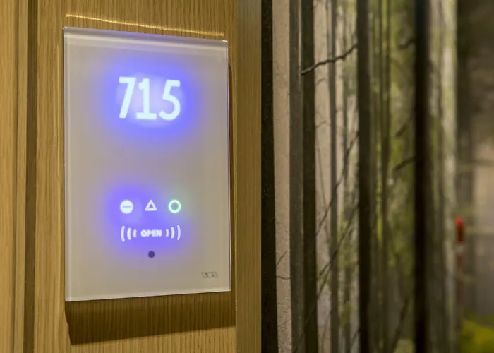 43 Station Милан