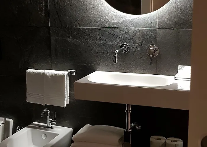 Bed Linate بيت ضيافة