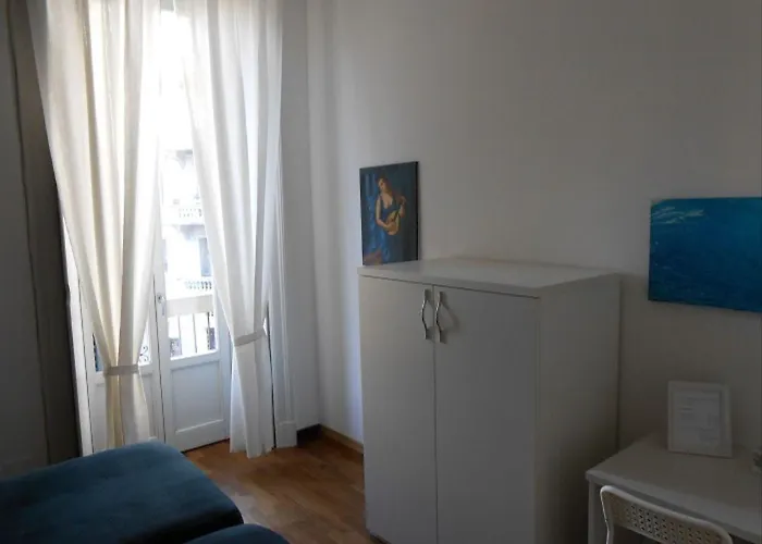 Aldebaran Nocleg ze śniadaniem 2*