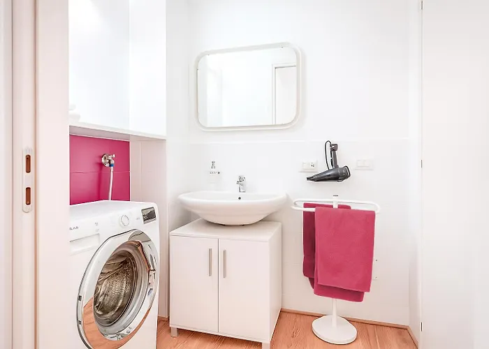 Likehome - Via Scaldasole Loft Lejlighed *