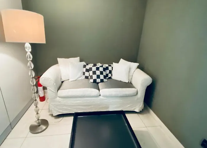 The King Of 게스트하우스