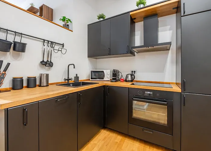 Prada's Nest - Modern Design And Close To Metro ミラノ