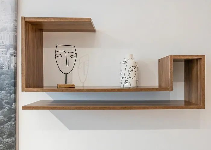 Prada's Nest - Modern Design And Close To Metro アパート