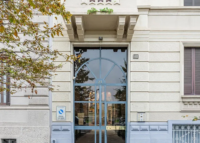 Prada's Nest - Modern Design And Close To Metro