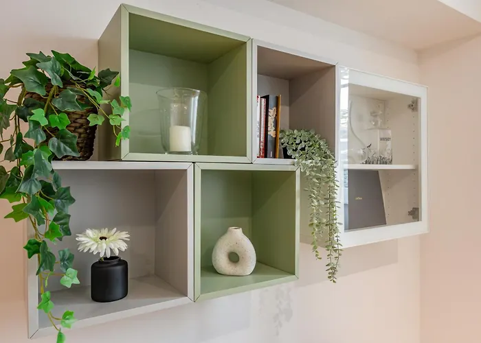 Prada's Nest - Modern Design And Close To Metro アパート