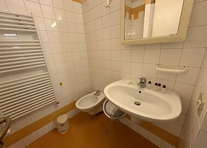 Guesthost - Arco Della Pace דירה