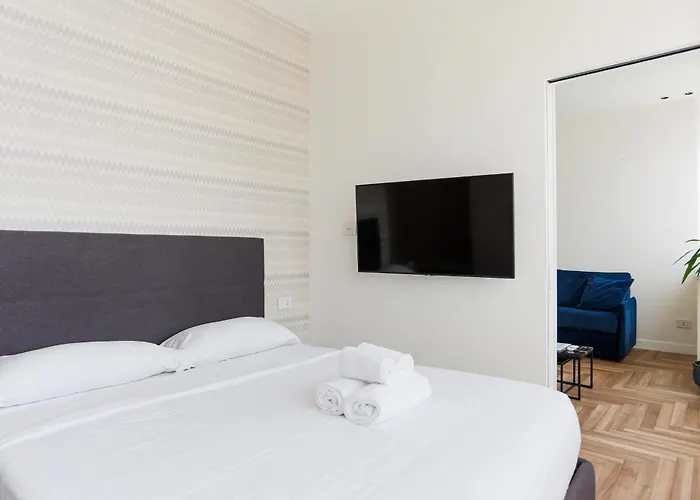 Yls Luxury 2 *