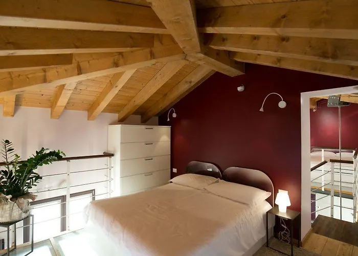 Versoverde Alzaia Naviglio Grande 4* ميلان