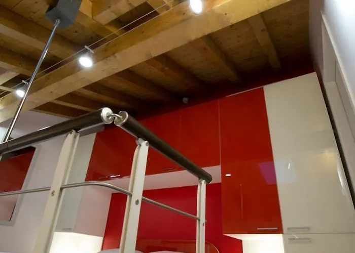 فندق Versoverde Alzaia Naviglio Grande 4*