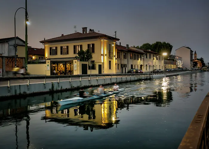 فندق Versoverde Alzaia Naviglio Grande 4*