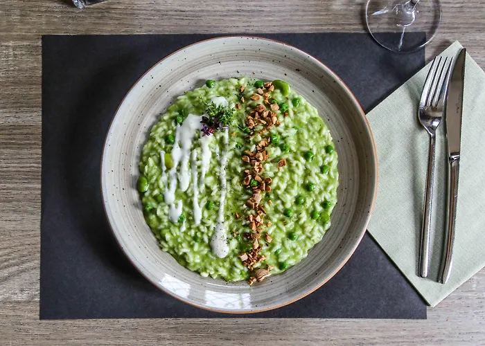 Versoverde Alzaia Naviglio Grande فندق 4*