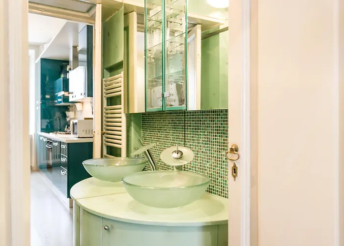 Italianway-corso Lodi 9 *