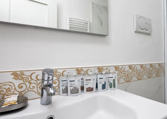 Italianway-reggimento Savoia * Milan