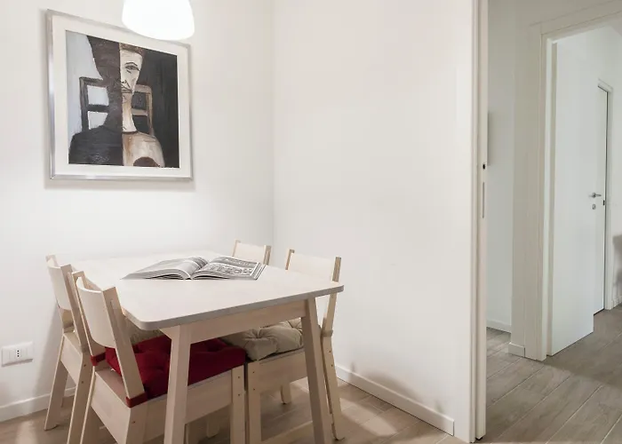 Italianway-veniero 8 Milánó