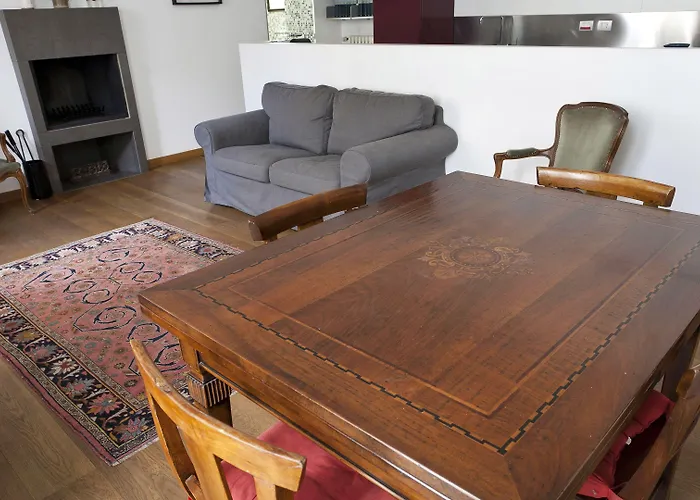 Italianway - Vincenzo Monti 52 *