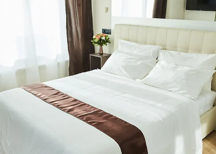 Ah - Fashion District 4* Milánó