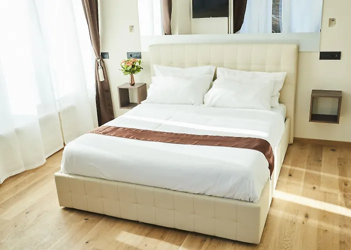 Vendégház Ah - Fashion District 4*