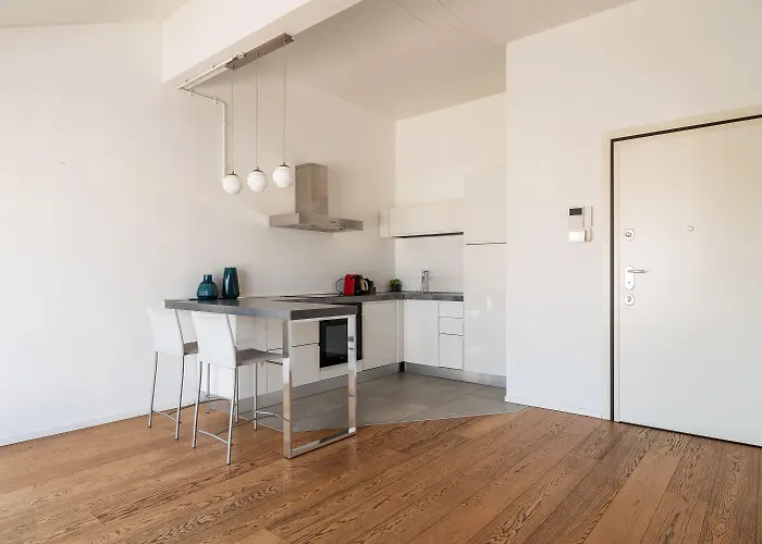 Easyhomes - Brera Luxury