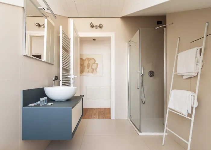 Easyhomes - Brera Luxury