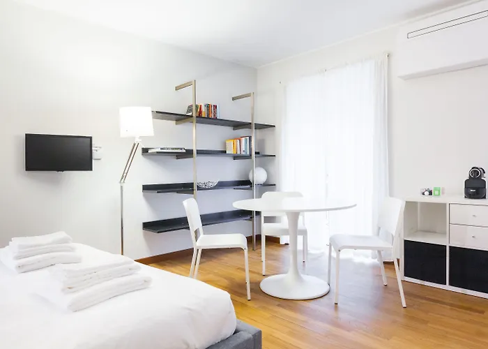 Easyhomes - Spiga * Milán