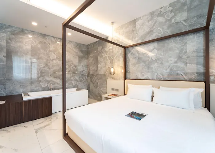 Castello 3* מילאנו