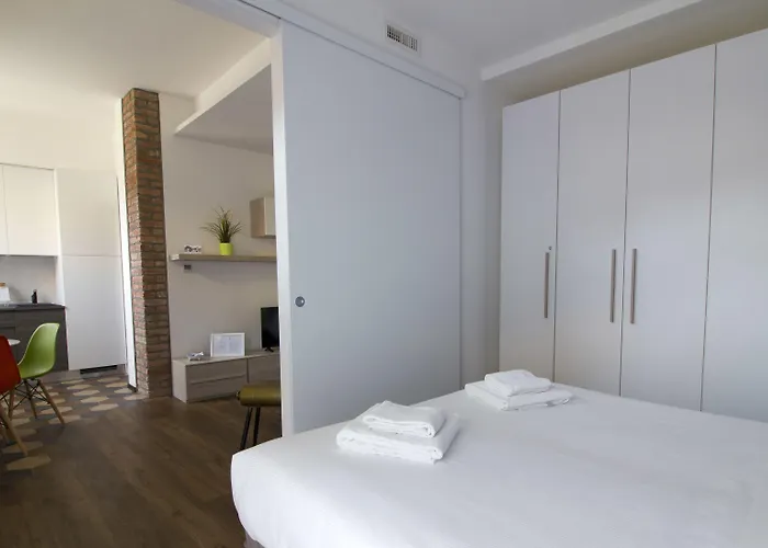 Italianway Easy - Ciaia 6 Apartament *