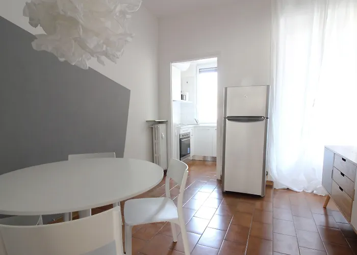 Italianway Easy - Piacenza 9 Milão