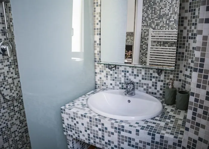 Monolocale In Via Cadore 2 - Duomo *