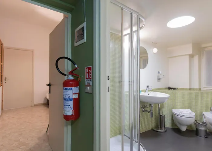 I Host - Lamarmora 3a *