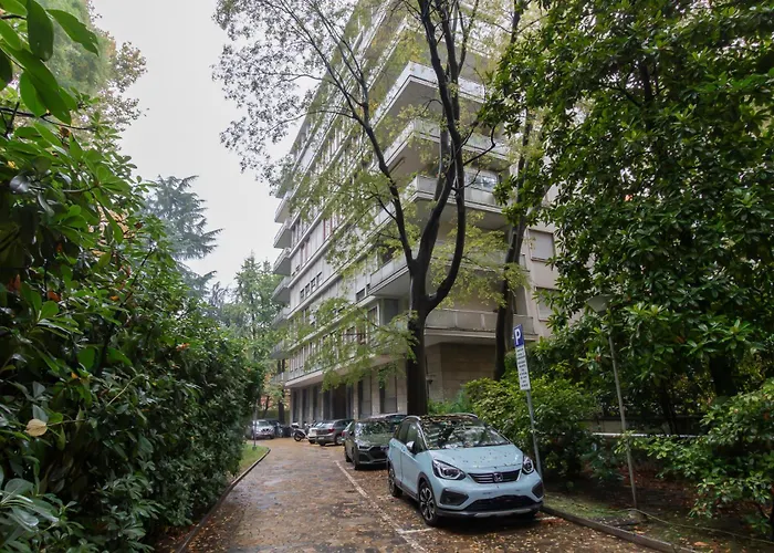 I Host - Lamarmora 3a