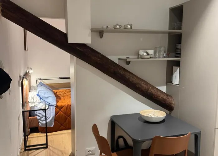 Loft Menabrea 12 アパート ミラノ