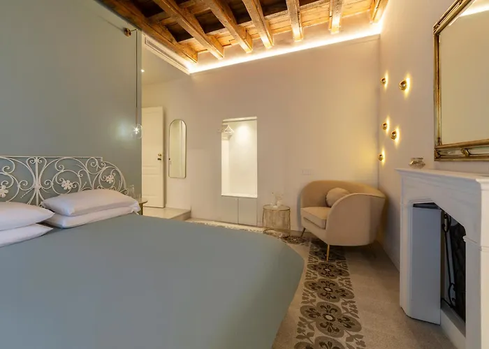 Younique Boutique 4* Mediolan