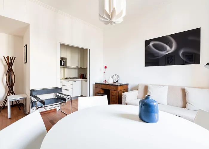 Appartement Brera In Porta Venezia Milaan