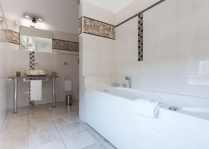 Durini Aparthotel 4*