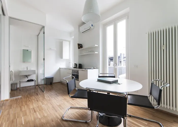 דירה Brera In Center