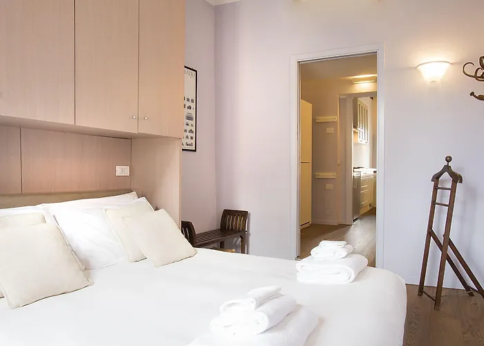 아파트 Easyhomes - Porta Venezia Oberdan