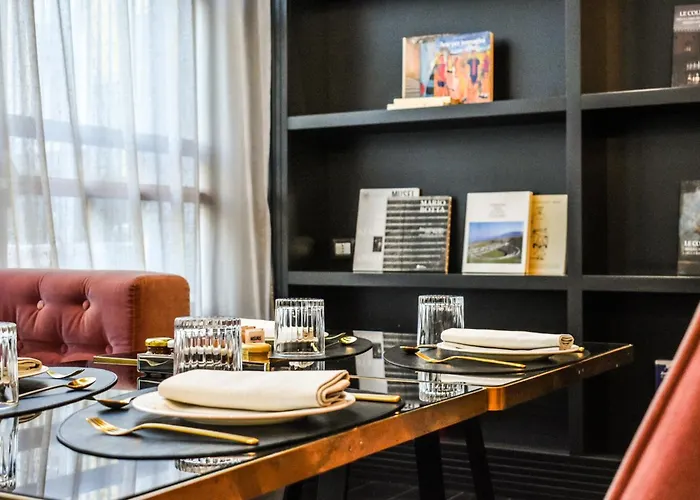 Palazzo Cornalia 5* Милан