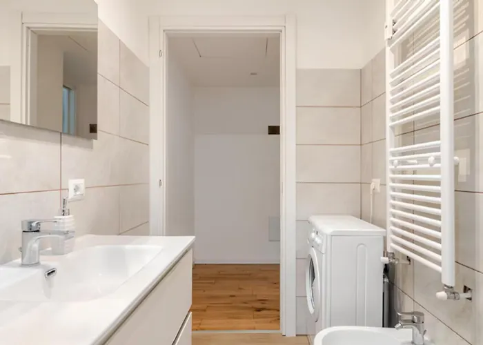 San Siro - Moderna, Stadio A Due Passi *