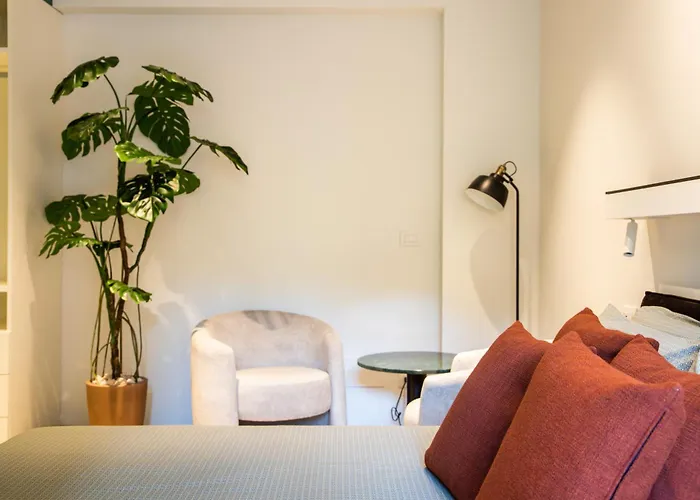 Navigli - Leobrothers - Alzaia Naviglio Pavese 8 3*